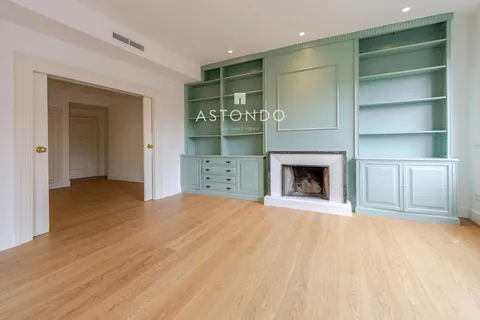 Appartement 160 m² à Madrid
