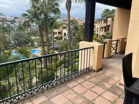 Pis de 130 m² a Estepona