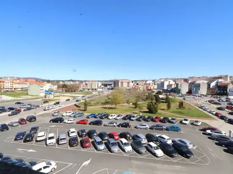 Flat 110 m² in Carballo