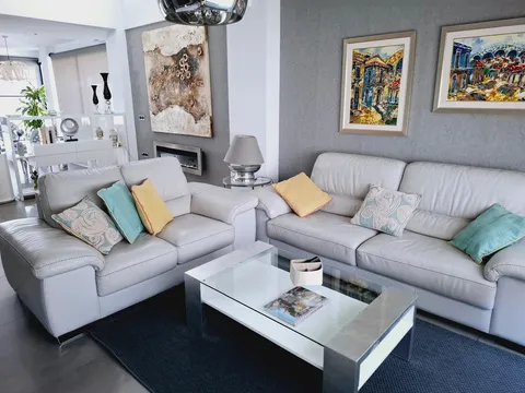 Pis de 137 m² a La Zubia