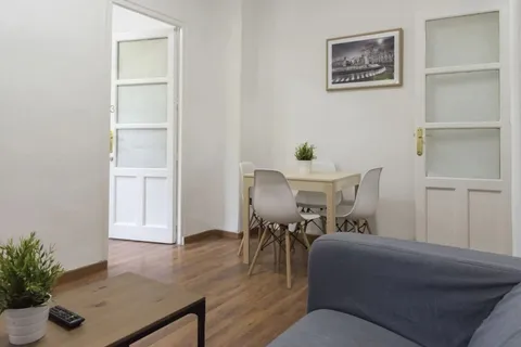 Habitació de lloguer, Madrid (4/9)