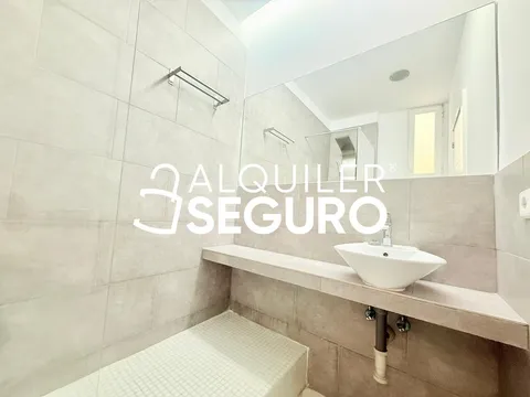 Wohnung 60 m² in Madrid