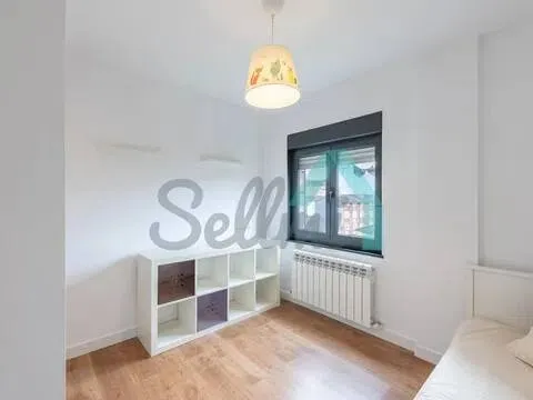 Pis de 86 m² a Oviedo