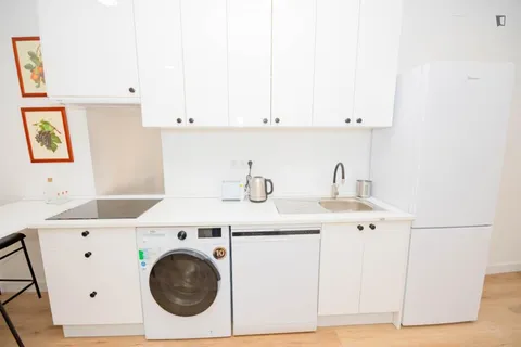 Pis de 76 m² a Madrid (2/21)
