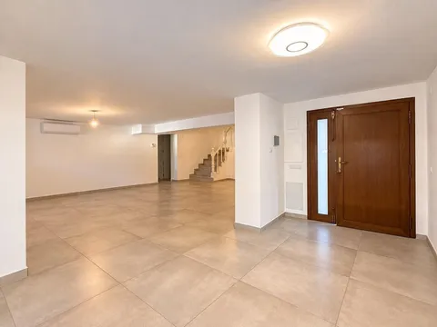 Casa de 311 m² a Còrdova