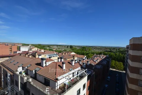 Pis de 102 m² a Aranda de Duero