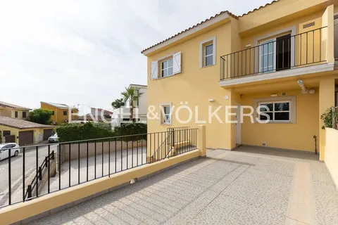 Casa de 250 m² a Riba-roja de Túria