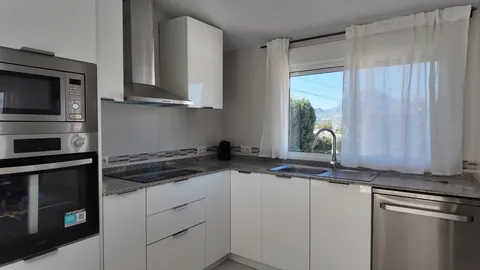 Будинок 143 м² у l'Alfàs del Pi