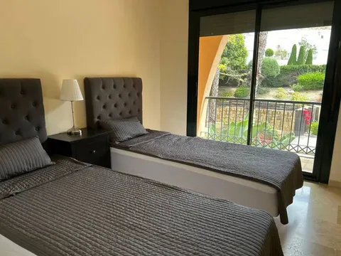 Wohnung 130 m² in Estepona