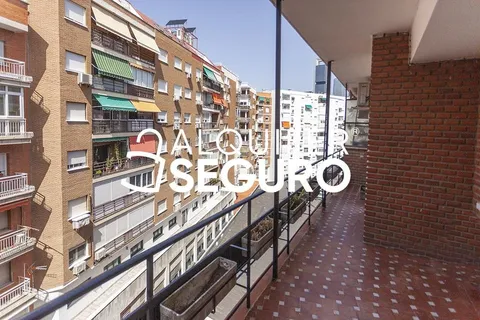 Pis de 103 m² a Madrid