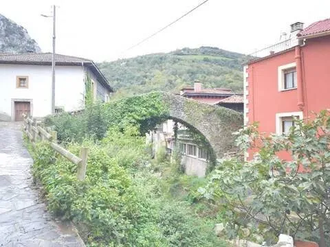 Casa 110 m² a Cabrales