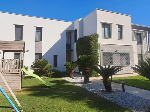 Casa de 517 m² a Alcalá de Guadaíra