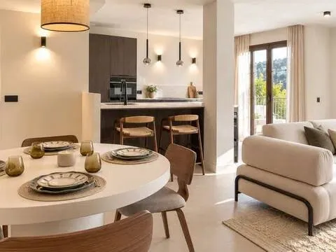 Flat 185 m² in Benahavís