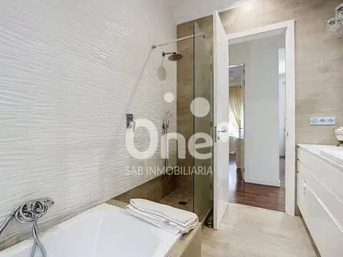 Pis de 85 m² a València