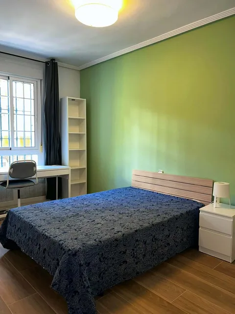 Room for rent, Madrid