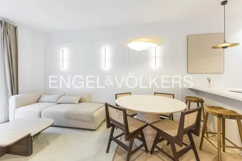 Pis de 99 m² a Madrid