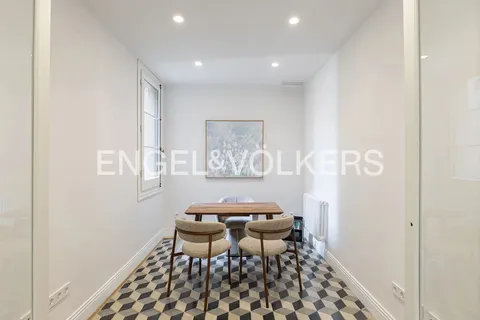 Wohnung 228 m² in Barcelona