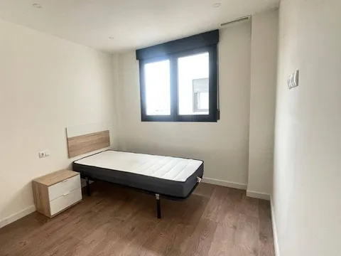 Wohnung 80 m² in Alberic