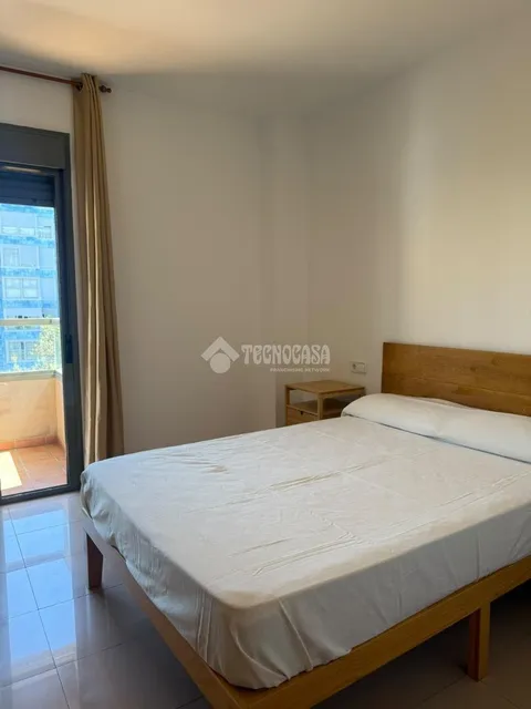 Pis de 100 m² a Almeria