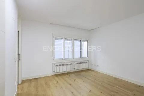 Appartamento 186 m² a Madrid