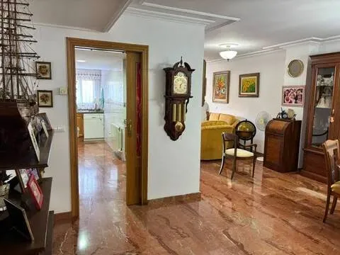 Pis de 130 m² a Alacant