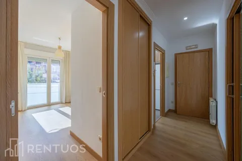 Appartamento 99 m² a Madrid