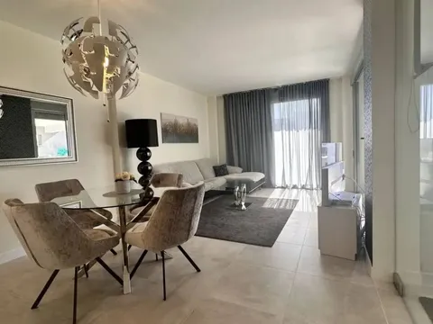 Pis de 93 m² a Estepona