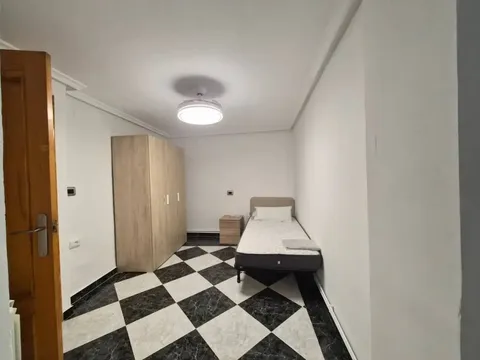 Appartement 77 m² à Vila-real