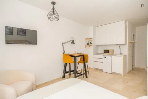 Habitació de lloguer, Madrid