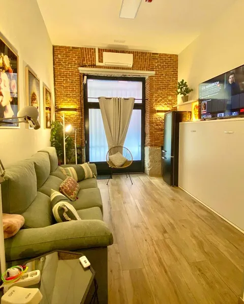Flat 52 m² in Madrid