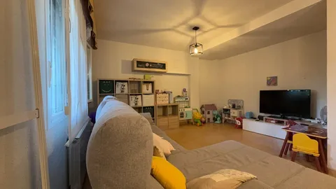 Haus 236 m² in Torija