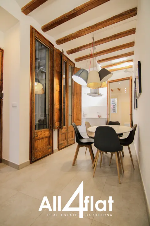 Appartamento 86 m² a Barcelona (2/26)