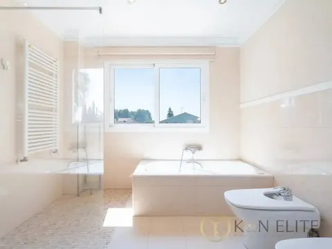 Haus 504 m² in Bétera