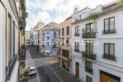 Pis de 79 m² a València