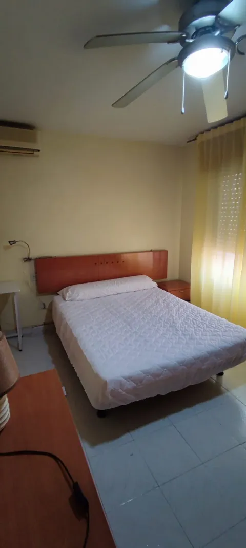 Кімната в оренду, Almería (4/26)