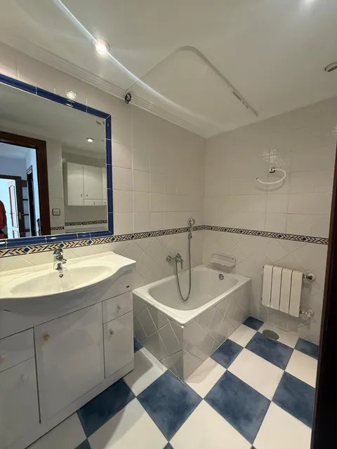 Wohnung 100 m² in Granada