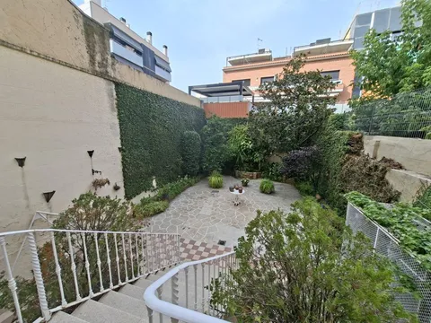 Casa 300 m² a Badalona