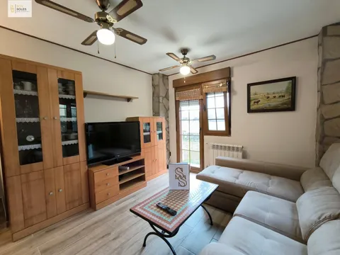 Casa de 140 m² a Hazas de Cesto