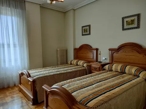 Pis de 75 m² a Pamplona