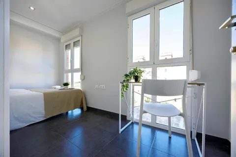 Chambre à louer, Valence