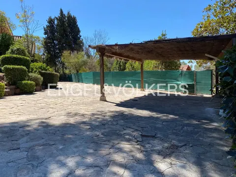 Appartement 380 m² à Nàquera / Náquera