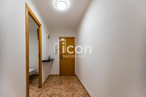 Room 97 m², València
