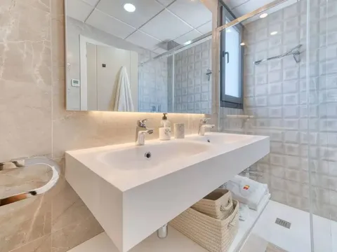 Wohnung 99 m² in Estepona