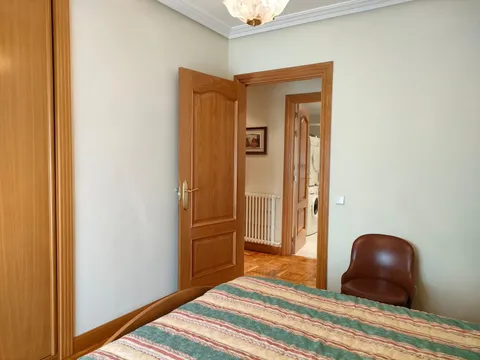 Pis de 75 m² a Pamplona