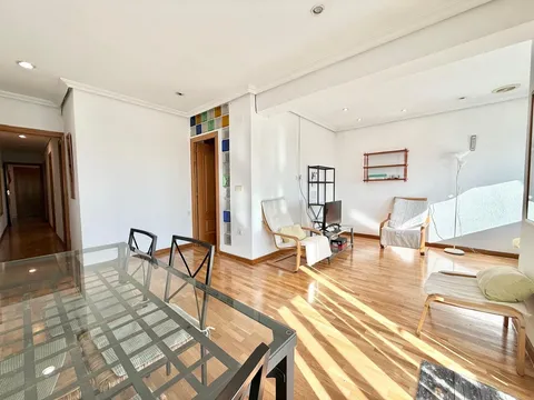 Wohnung 75 m² in Alicante