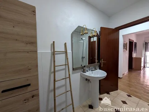 Pis de 80 m² a Linares