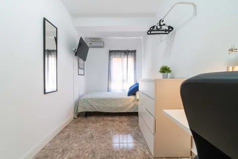 Habitación en alquiler, Torrente