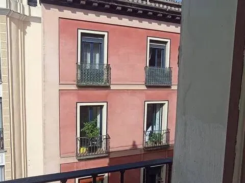 Wohnung 68 m² in Madrid