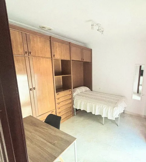 Piso de 100 m² en Granada