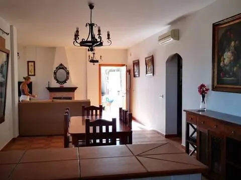 Casa de 160 m² a Sayalonga